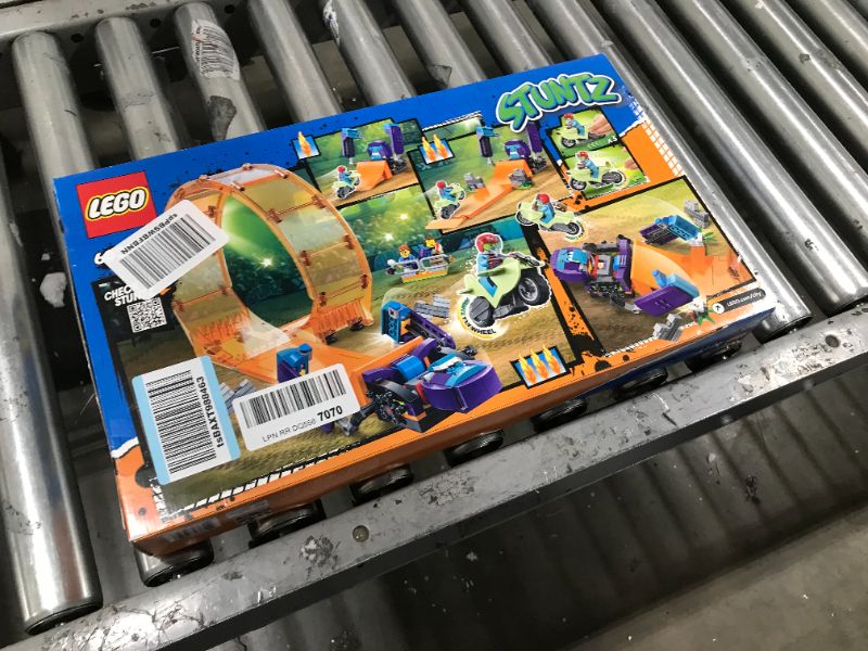 Photo 3 of LEGO City Stuntz Smashing Chimpanzee Stunt Loop 60338 Building Toy Set for Boys, Girls, and Kids Ages 7+ (226 Pieces) FrustrationFree Packaging