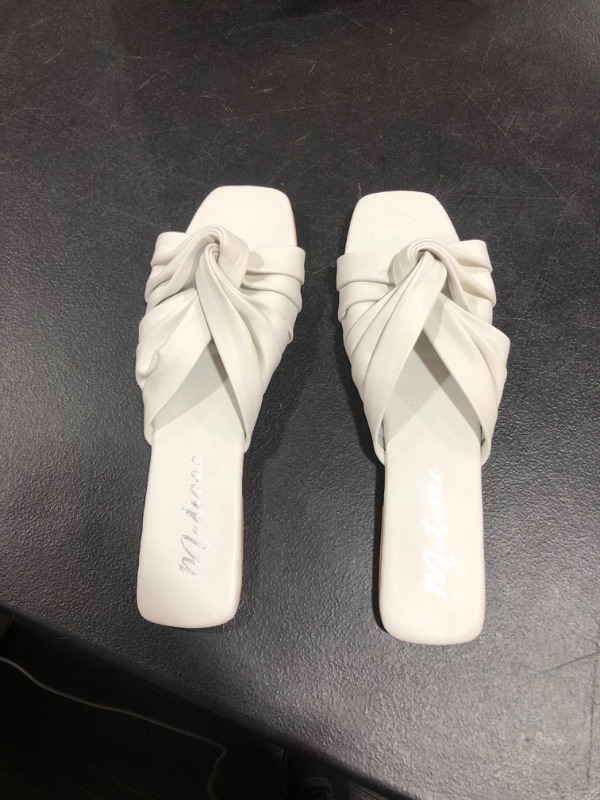 Photo 1 of Women's White Sandals, 10