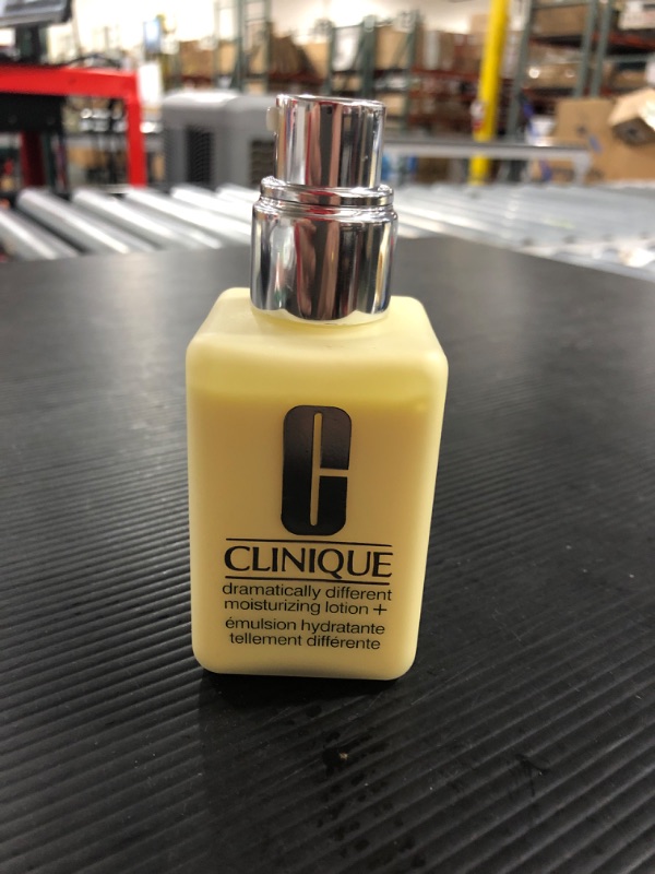 Photo 2 of Clinique Dramatically Different Moisturizing Lotion+ with Pump, 4.2 Oz
