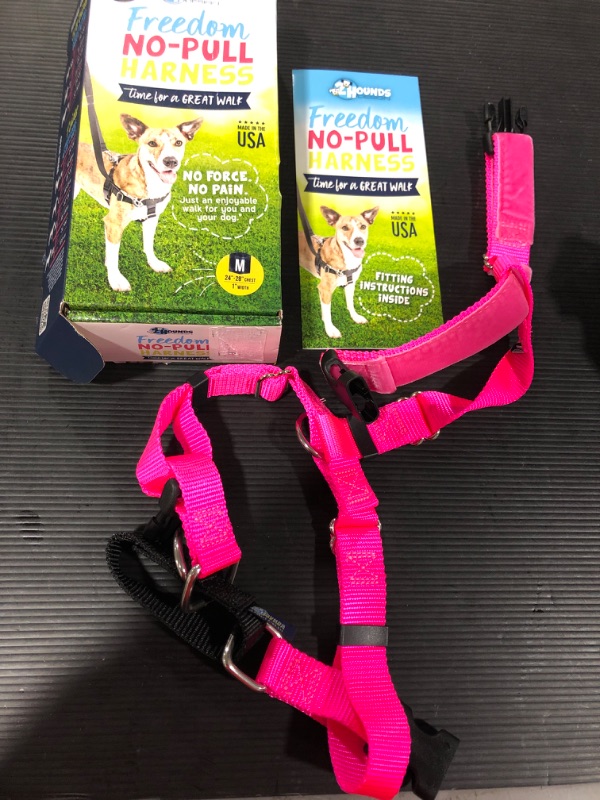 Photo 1 of 2 Hounds Design Freedom No Pull Dog Harness for Small Medium and Large Dogs
1" MD Hot Pink