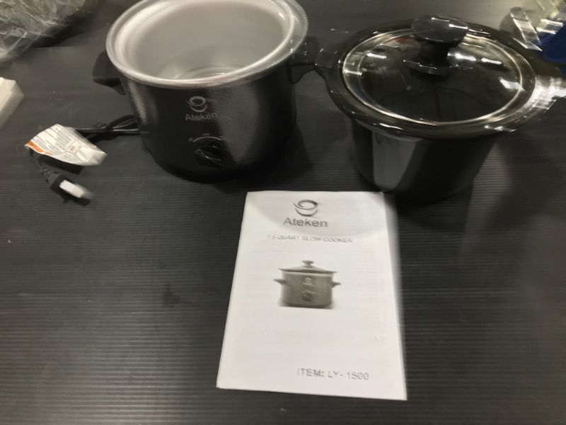 Photo 2 of Ateken Slow Cooker 1.5 Quart Round Crock Removable Inser Pot with Glass Lid Dishwasher Safe Stainless Steel Black
