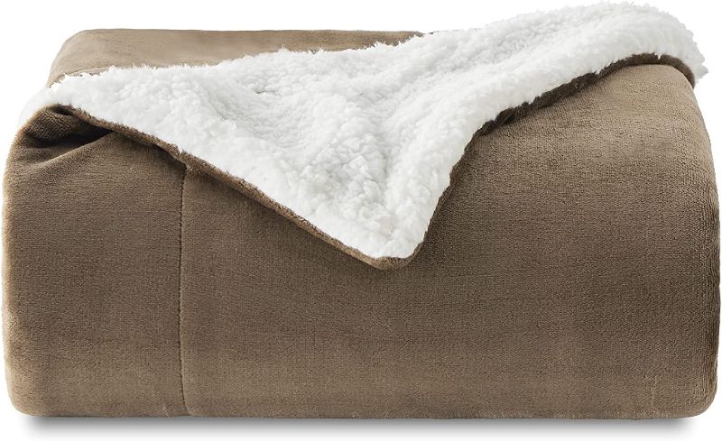 Photo 1 of Bedsure Sherpa Fleece Throw Blanket for Couch - Camel Thick Fuzzy Warm Soft Blankets and Throws for Sofa, 50x60 Inches
