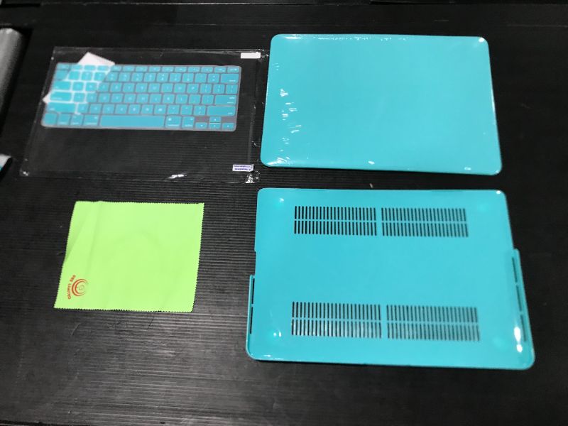 Photo 2 of UESWILL 3 in 1 Matte Hard Case Compatible with MacBook Pro (Retina, 15 inch, Mid 2012/2013/2014/Mid 2015), Model A1398, NO CD-ROM, NO Touch Bar + Keyboard Cover and Screen Protector, Turquoise
