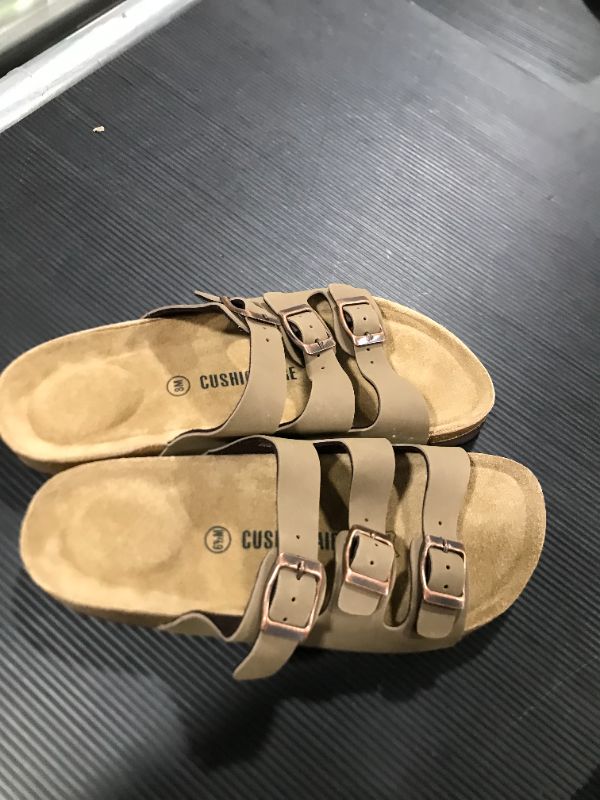 Photo 1 of Women's Cushionaire Lela Cork footbed Sandal with +Comfort
SIZE 6.5