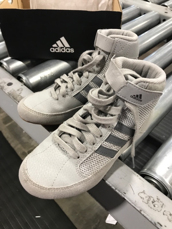 Photo 2 of Adidas Kids' HVC Wrestling Shoes, Gray SIZE 13
