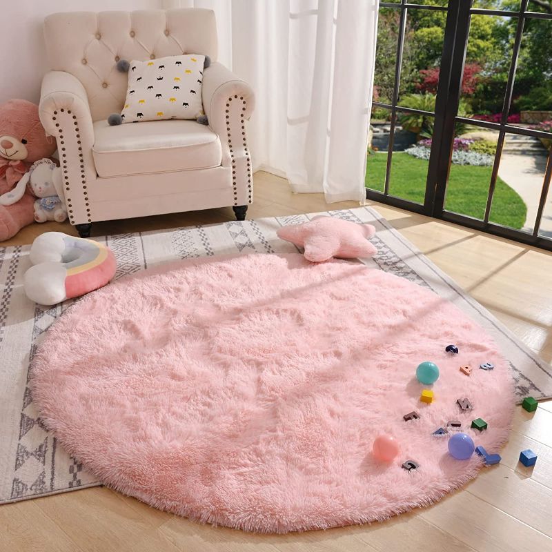 Photo 1 of 4'x4ft Fluffy Circle Rugs