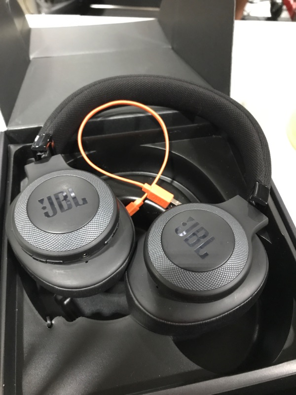 Photo 2 of JBL Live 650BT On-Ear Wireless Headphones with Noise-Cancelling and Voice Assistant (Black)