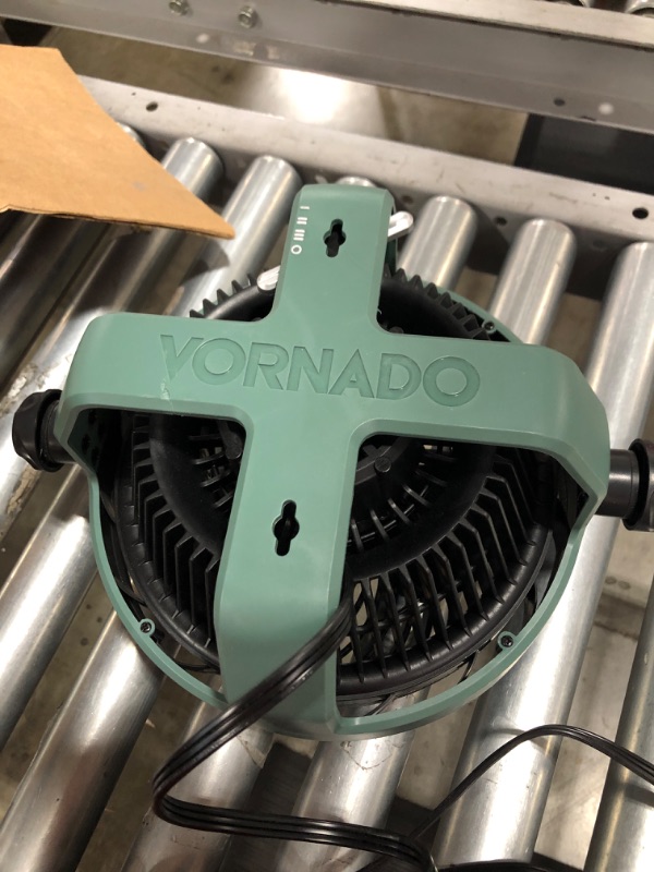 Photo 3 of Vornado EXO51 7.5 in. Small Heavy-Duty Floor Fan, Air Circulator Shop Fan, Green USE FOR PARTS 