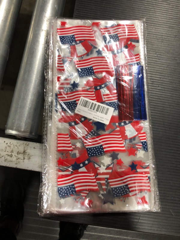 Photo 2 of 160 pcs Patriotic Cellophane Bags 4th of July Treat Bag Candy Goodie Bags with Ties for Independence Day Party Supplies, 8 Styles
