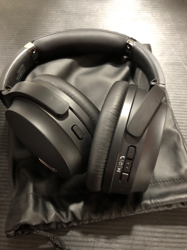 Photo 1 of Active Noise Cancelling Headphones