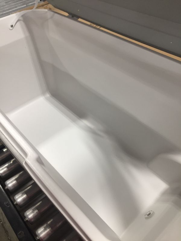 Photo 3 of Coleman Ice Chest | Coleman 316 Series Wheeled Hard Coolers
