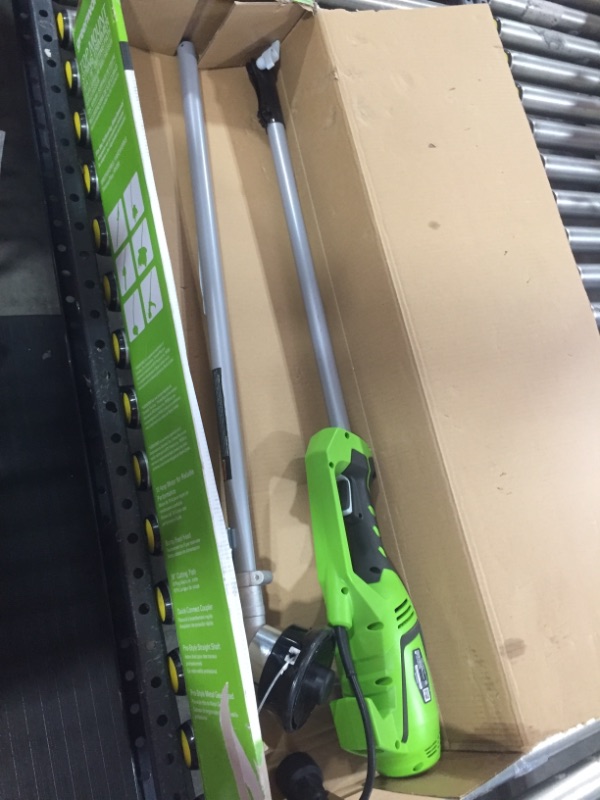 Photo 2 of 10 AMP CORDED 18" ATTACHMENT CAPABLE STRING TRIMMER