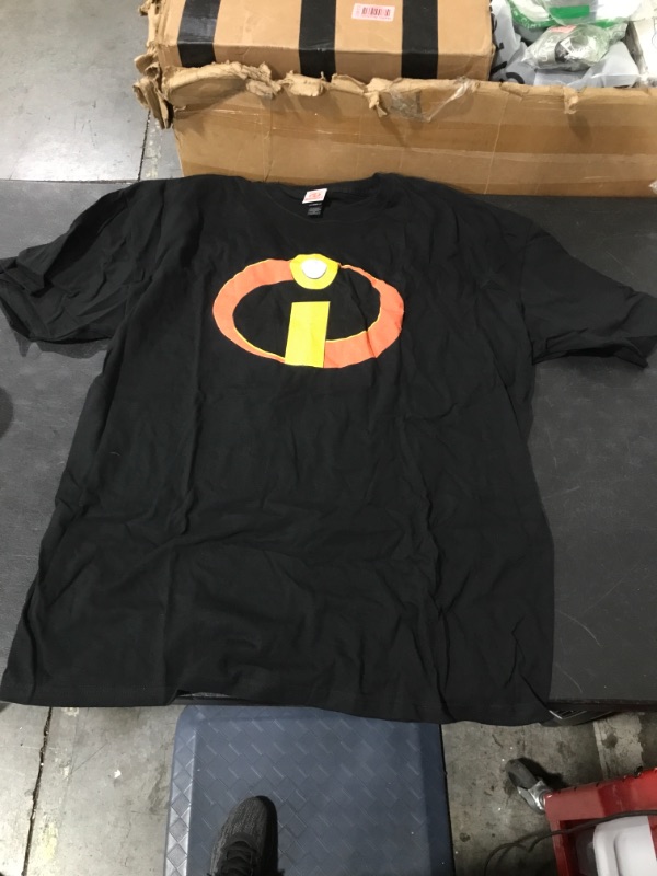 Photo 1 of 2XL INCREDIBLES 2 TEE FOR MEN 