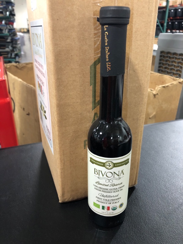 Photo 2 of (6 PACK) La Cucina Italiana Bivona Sicilian Organic Extra Virgin Olive Oil, 8.45 Ounce 
(BEST BY 11/2022)