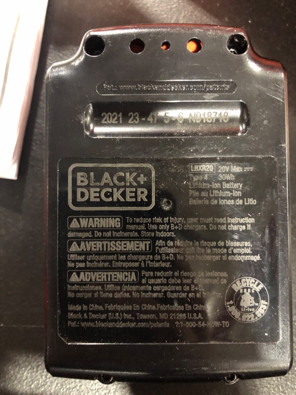 Photo 4 of Black+Decker LSW221 Cordless Sweeper + 20-Volt Battery Pack
