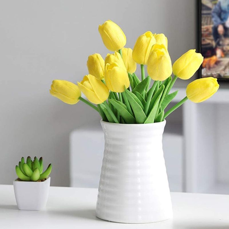 Photo 1 of 20pcs Artificial Tulips PU Touch Single Stem Fake Flower Bouquet Arrangement for Home Party Wedding Decoration (Yellow)
