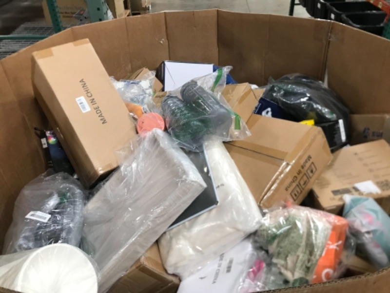 Photo 1 of Wholesale Pallet Lot - Uninspected Returns - AS IS - Reseller - Bin Store - Swapmeet Opportunity 