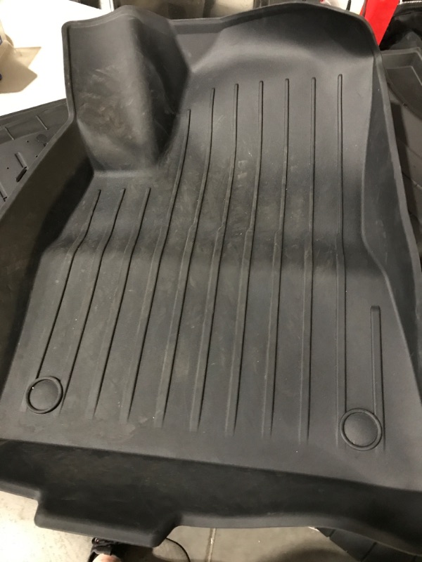 Photo 4 of (USED) SUPER LINER All Weather Floor Mats for Tesla Model Y 5-Seat 2021 2022 2023 Full Set