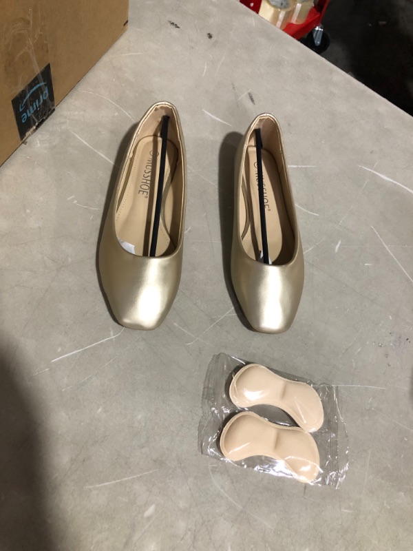 Photo 2 of MUSSHOE Flats Shoes Memory Foam Gold, Women's Size 6