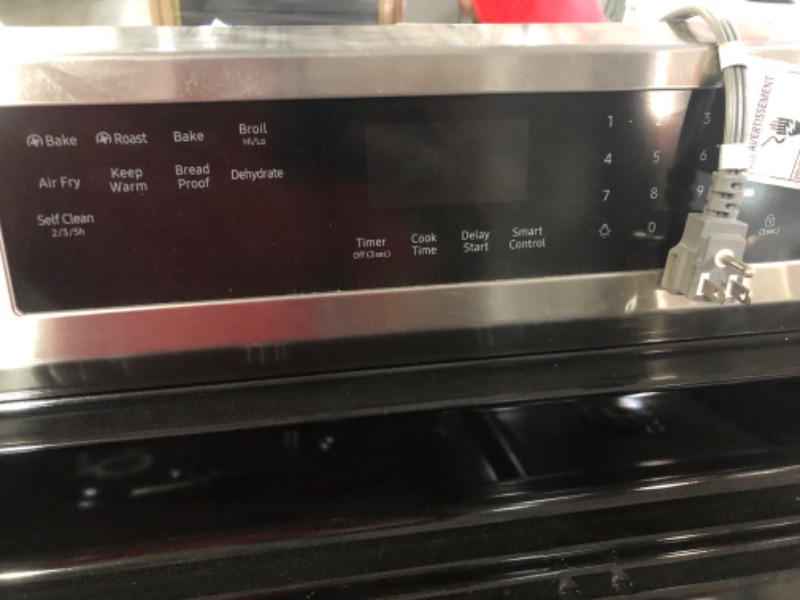 Photo 4 of **MAJOR DAMAGE, PARTS ONLY, SEE NOTES AND PHOTOS** *  Samsung 30-in 5 Burners 6-cu ft Self-cleaning Air Fry Convection Oven Freestanding Smart Natural Gas Range (Fingerprint Resistant Stainless Steel)