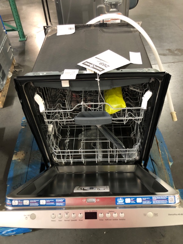 Photo 3 of Bosch 300 Series Top Control 24-in Built-In Dishwasher With Third Rack (Stainless Steel), 48-dBA