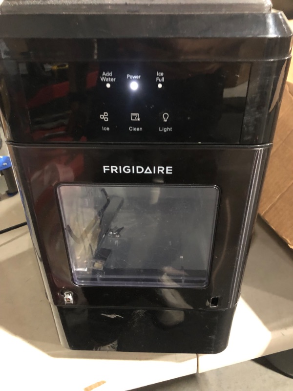 Photo 3 of [PARTS ONLY]
Frigidaire EFIC237 Countertop Crunchy Chewable Nugget Ice Maker, 44lbs per day, Auto Self Cleaning, Black Stainless