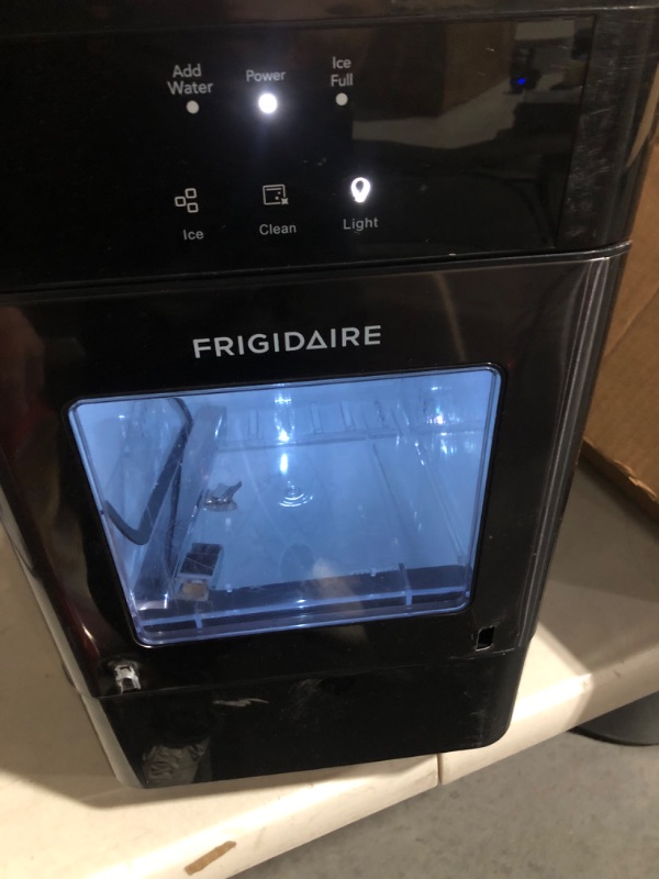 Photo 4 of [PARTS ONLY]
Frigidaire EFIC237 Countertop Crunchy Chewable Nugget Ice Maker, 44lbs per day, Auto Self Cleaning, Black Stainless