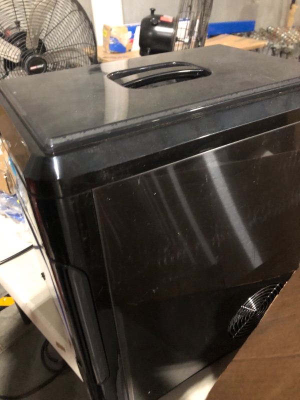 Photo 6 of [PARTS ONLY]
Frigidaire EFIC237 Countertop Crunchy Chewable Nugget Ice Maker, 44lbs per day, Auto Self Cleaning, Black Stainless