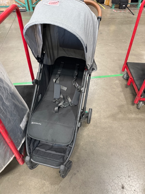 Photo 1 of [READ NOTES]
MINU V2 Stroller