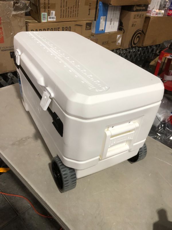 Photo 2 of ***ONE OF THE LATCHES IS BROKEN - SEE PICTURES***
Igloo Sportsman Heavy-Duty High Performance Hardsided Coolers 110 QT