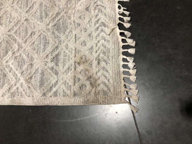 Photo 4 of ***HEAVILY STAINED - SEE PICTURES***
nuLOOM Ansley Moroccan Lattice Tassel Area Rug, 5' 3" x 7' 7", Beige