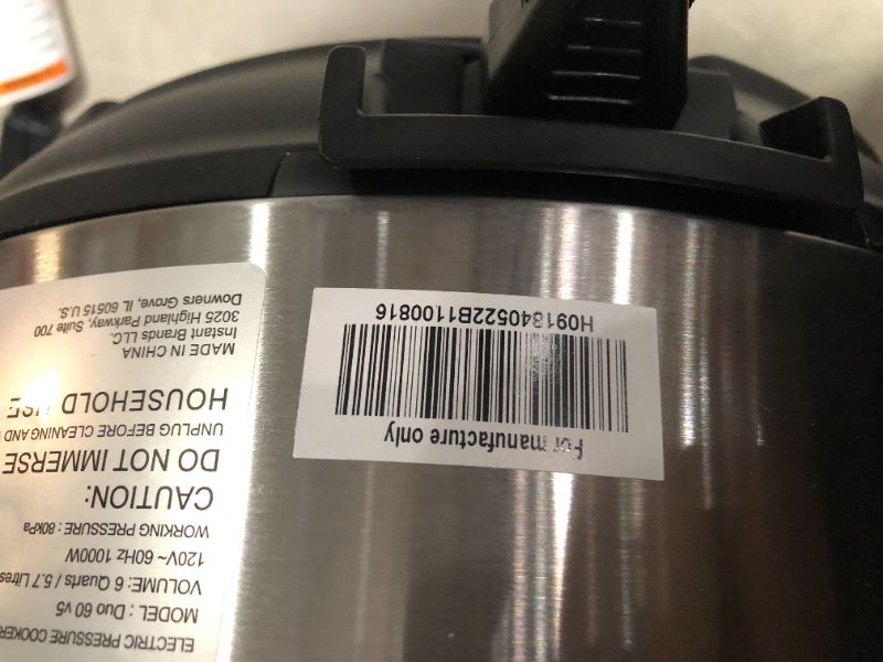 Photo 4 of ***DENTED - SEE PICTURES - POWERS ON***
Instant Pot Duo 7-in-1 Electric Pressure Cooker, 6 Quart