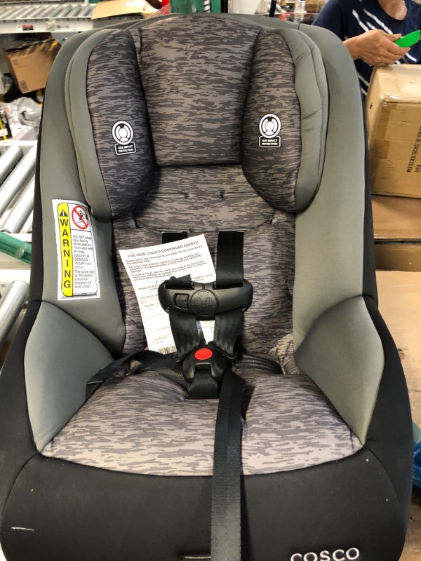 Photo 4 of Cosco Mighty Fit 65 DX Convertible Car Seat (Heather Onyx Gray)