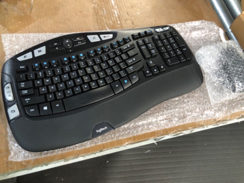 Photo 2 of Logitech MK570 Wireless Wave Keyboard and Mouse Combo