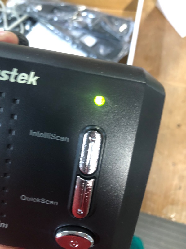 Photo 1 of Plustek OpticFilm 8200i SE up to 7200 dpi USB Film and slide Scanner