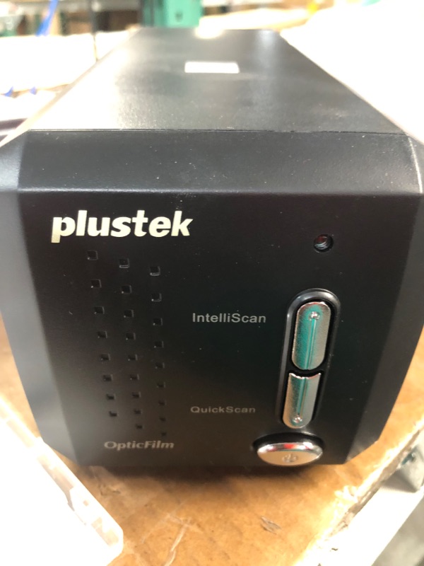 Photo 2 of Plustek OpticFilm 8200i SE up to 7200 dpi USB Film and slide Scanner