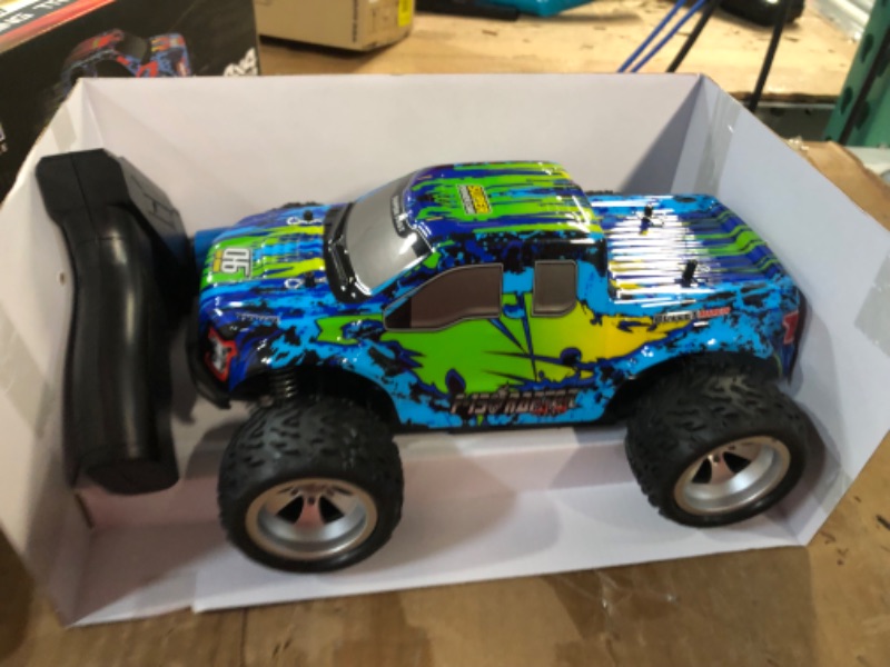 Photo 3 of DOUBLE E Ford Raptor F150 Remote Control Car 20km/h 4WD RC Car with Rechargeable Battery Headlights High Speed Off Road Monster Trucks for Boys Girls Kids, Green Green Large