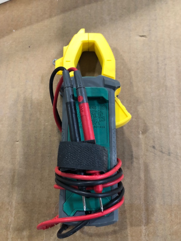 Photo 1 of 600A AC Digital Clamp Meter

