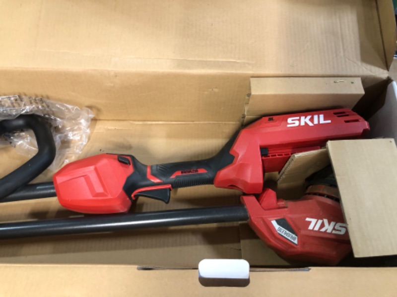 Photo 2 of ***FOR PARTS - SEE NOTES*** SKIL PWR CORE 40 Brushless 40V 14'' String Trimmer Kit with Dual Line Bump Feed, Includes 2.5Ah Battery and Auto PWR JUMP Charger