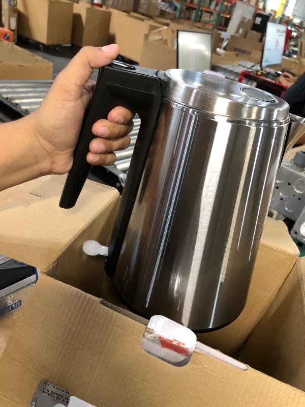 Photo 3 of **DAMAGED**Secura Double Wall Stainless Steel Electric Kettl 1.5L/1.6Qt, Black