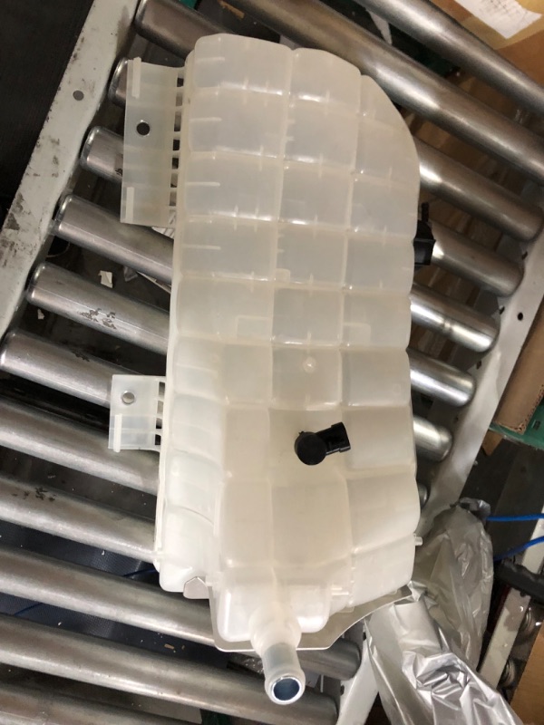 Photo 3 of LOSTAR Heavy Duty (603-5403) Coolant Overflow Reservoir Bottle Tank KENWORTH & PETERBILT