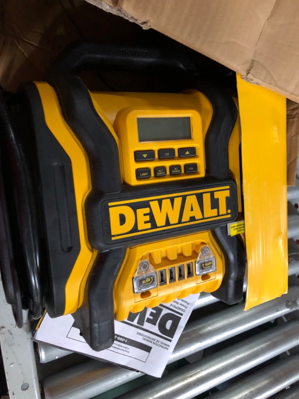 Photo 2 of DEWALT DXAEPS14 1600 Peak Battery Amp 12V Automotive Jump Starter