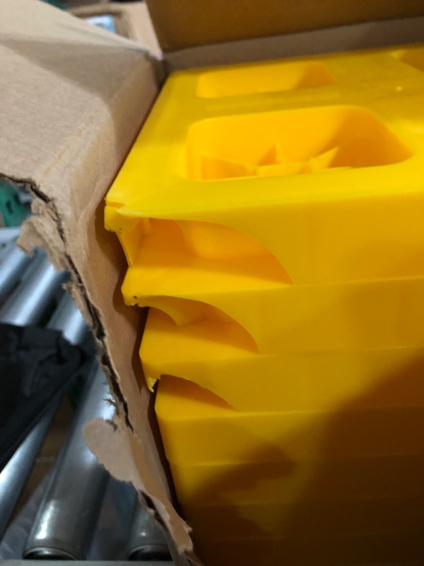 Photo 1 of *CRACKED PIECES*Camco Heavy-Duty Leveling Blocks | Yellow | 10-pack