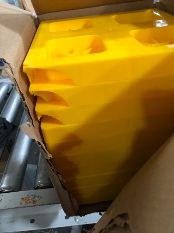 Photo 1 of *CRACKED PIECES*Camco Heavy-Duty Leveling Blocks | Yellow | 10-pack