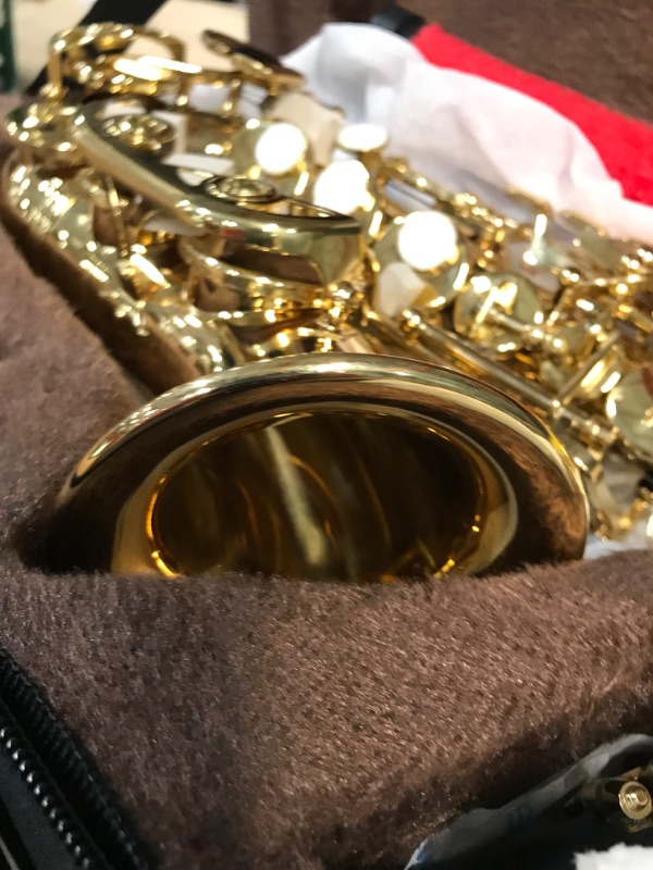 Photo 4 of **SEE NOTES**
EASTROCK Soprano Saxophone Curved Bb Flat Gold Sax Instruments with Carrying Case,Mouthpiece,Pads,Reed,Cleaning kit,neck Strap,White Gloves Curved-Gold