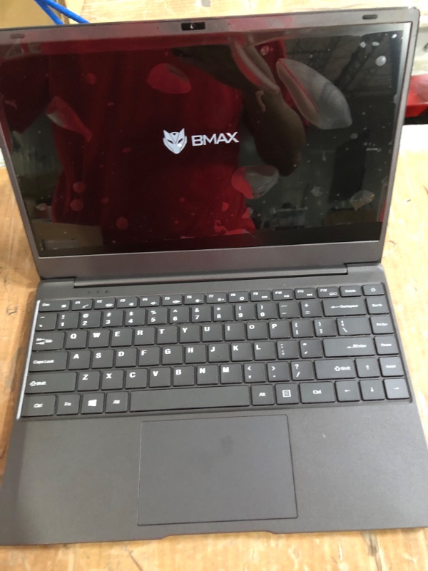 Photo 4 of Bmax X14 Pro 14.1" Laptop AMD Ryzen 5 3450U (up to 3.5GHz) 8GB