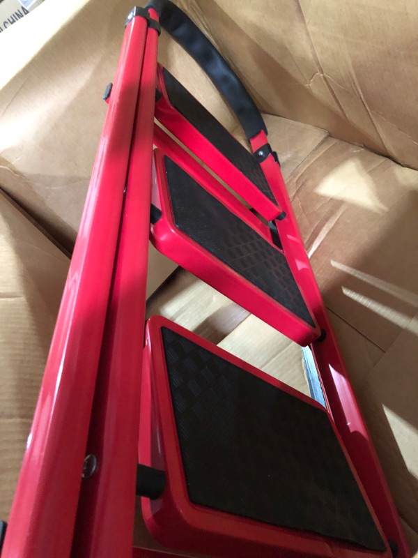 Photo 1 of Step Stool Stepladder Stool Red 3 Steps Ladder, Household Iron Ladder Home Kitchen Stepladders Stool/Can be Used as a Flower Stand When Idle Folding Ladder Stool (Red, 48 * 59 * 117cm) Red 48*59*117cm