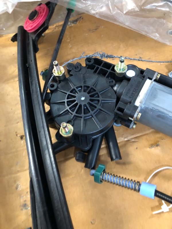 Photo 1 of Dorman 748-472 Front Driver Side Power Window Motor and Regulator