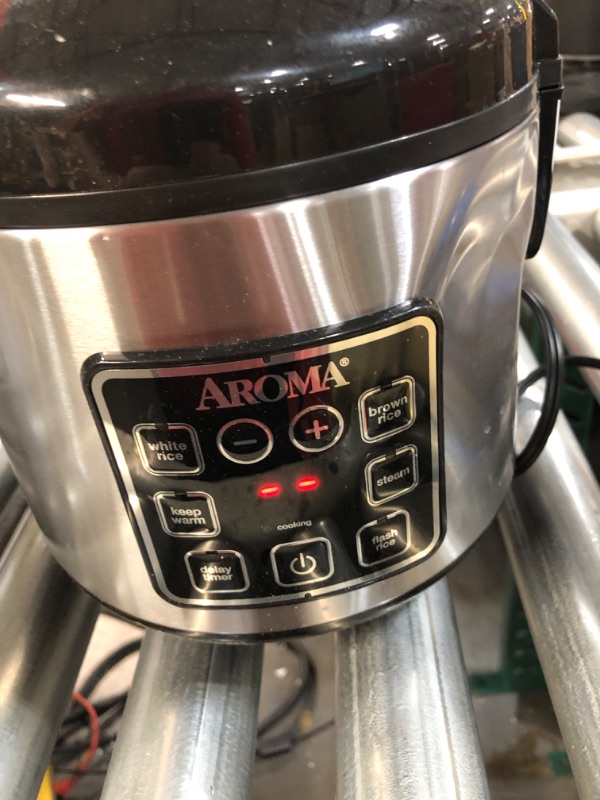 Photo 3 of **FOR PARTS OR REPAIR**
Aroma Housewares ARC-914SBD Digital Cool-Touch Rice Grain Cooker