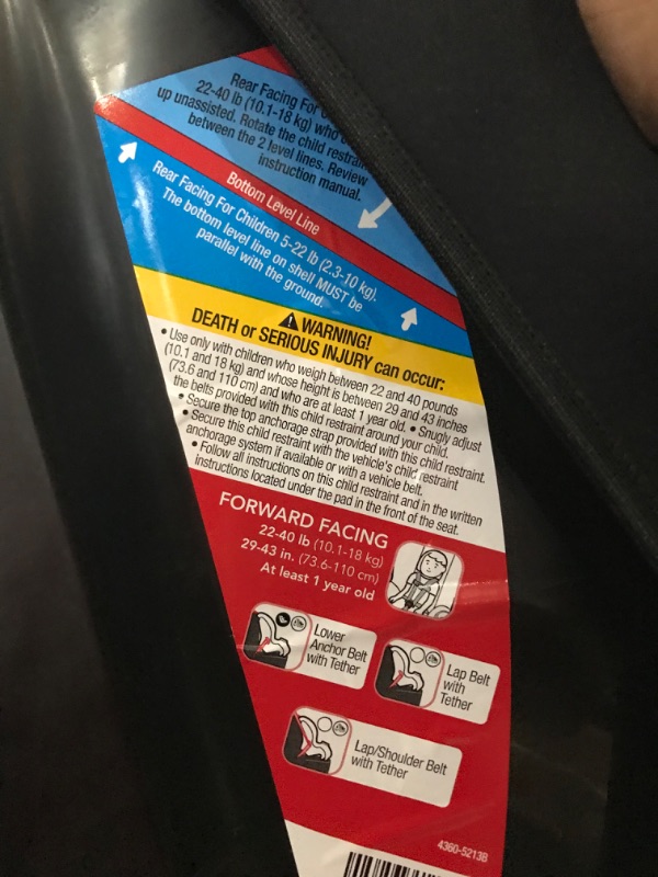 Photo 10 of *MINOR STAIN SEE PHOTO*Cosco Onlook 2-in-1 Convertible Car Seat, Black Arrows